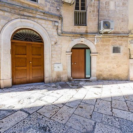San Nicola Old Town Apartment CasatuaΜπάρι Εξωτερικό φωτογραφία